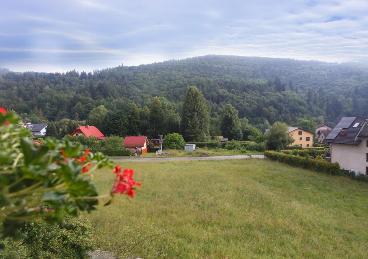 U Podnoza Kotarza Hotel Brenna Bagian luar foto