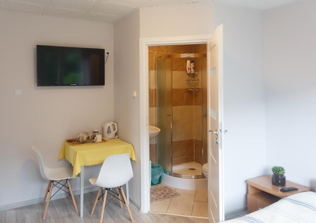 U Podnoza Kotarza Hotel Brenna Bagian luar foto