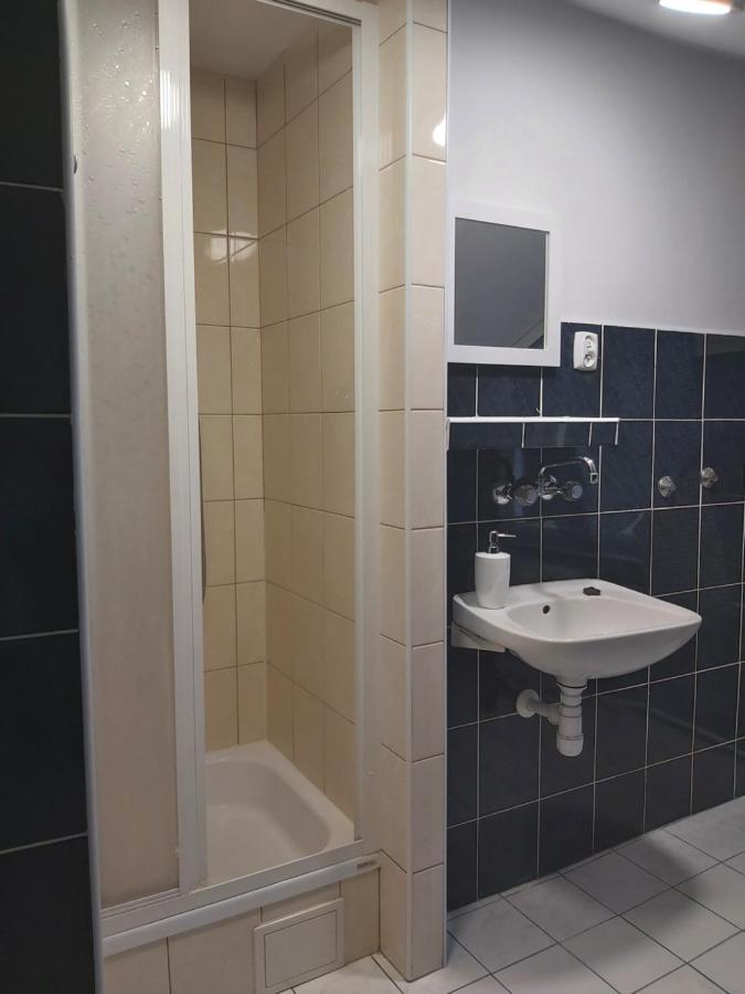 U Podnoza Kotarza Hotel Brenna Bagian luar foto